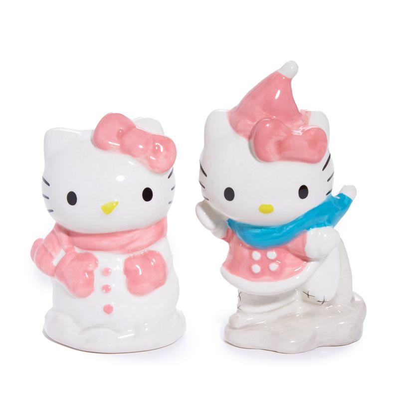 Sanrio Hello Kitty Ceramic Holiday Salt & Pepper Set (Snow Play) Sanrio Characters Salt & Pepper Set  USA |  TUZYN-0469